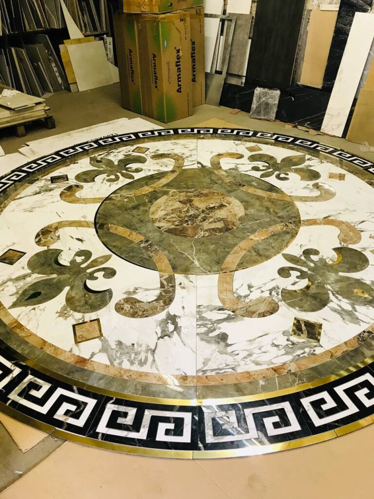Панно из керамогранита
